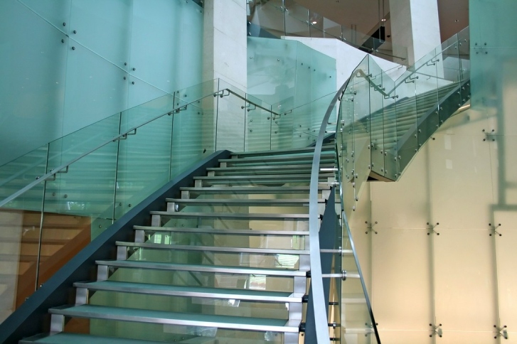 balustrada schodów stalowych